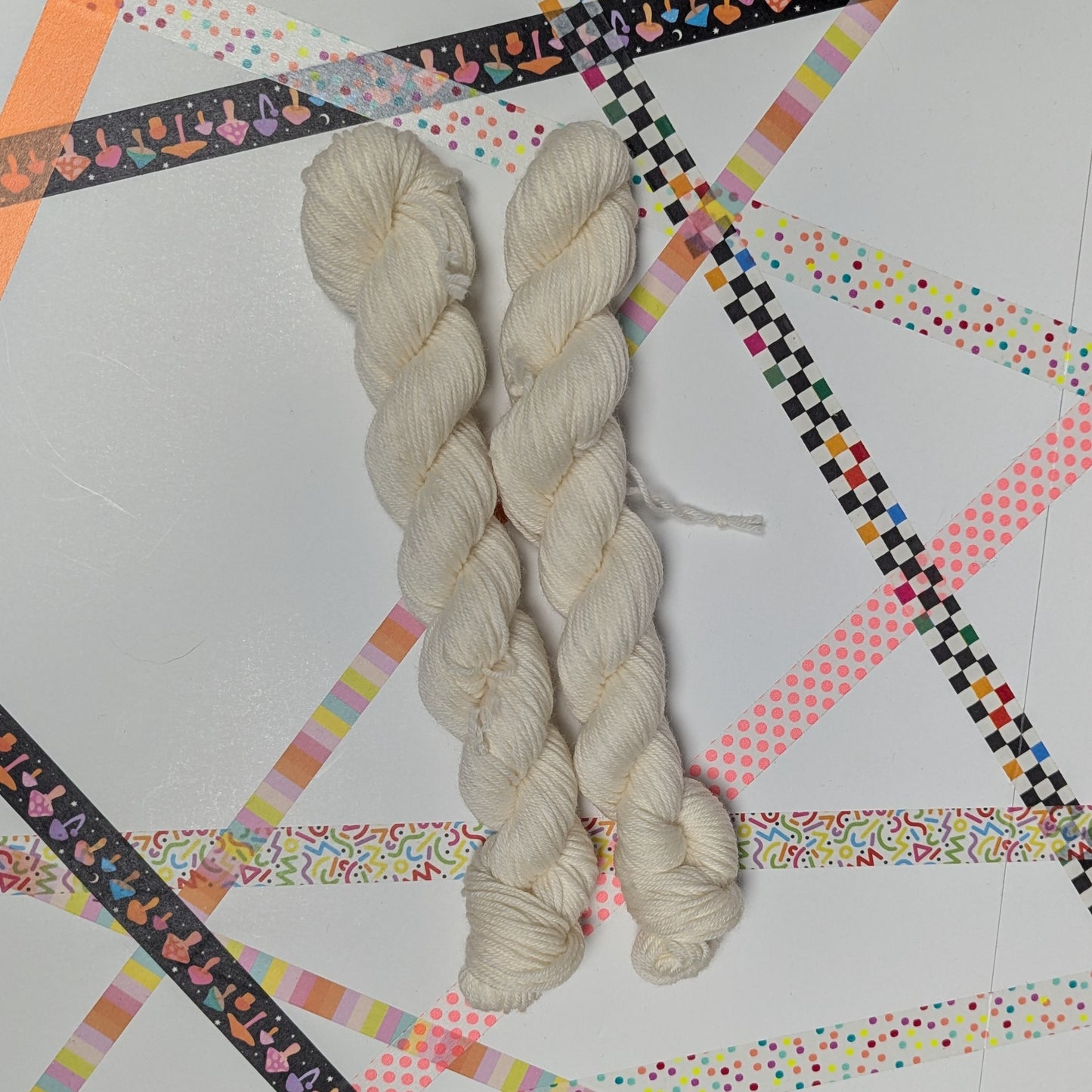 Undyed Yarn (Unopened Packages of 10 Skeins or 25 Mini Skeins)